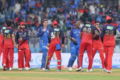 আইপিএলে দীর্ঘতম ম্যাচের রেকর্ড, ৪ ঘণ্টার বেশি উত্তেজনার লড়াই