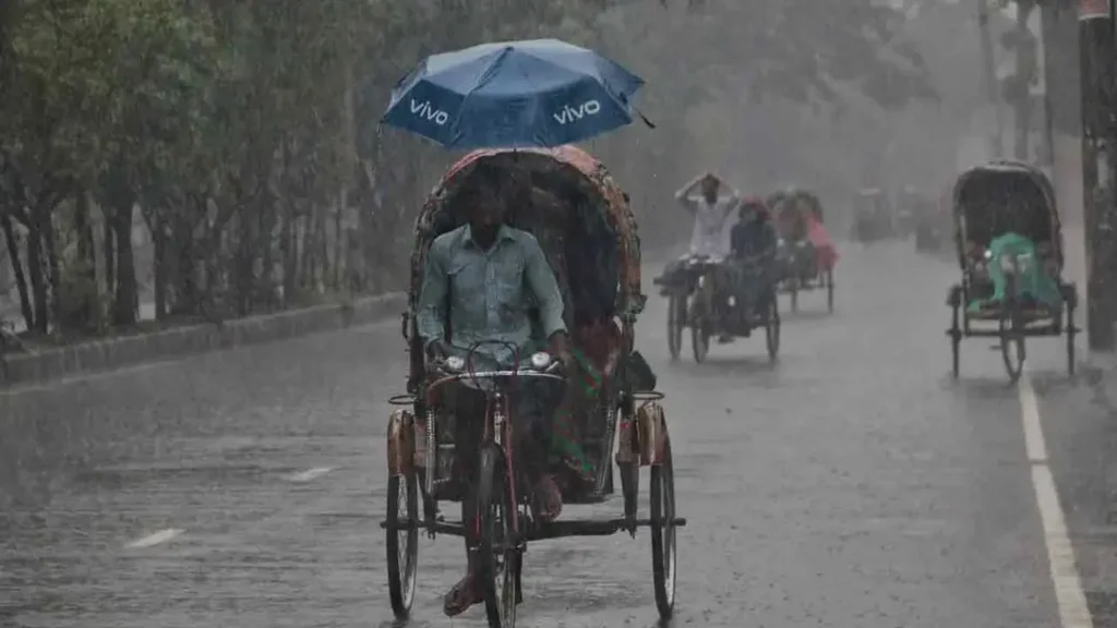সপ্তাহজুড়ে অব্যাহত থাকবে বৃষ্টিপাত, বাড়তে পারে রাতের তাপমাত্রা